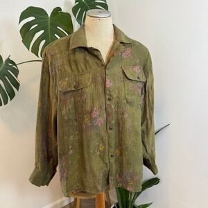 FOUND Floral Print Button Down Shirt Women's Medium Green Long Sleeve Collared